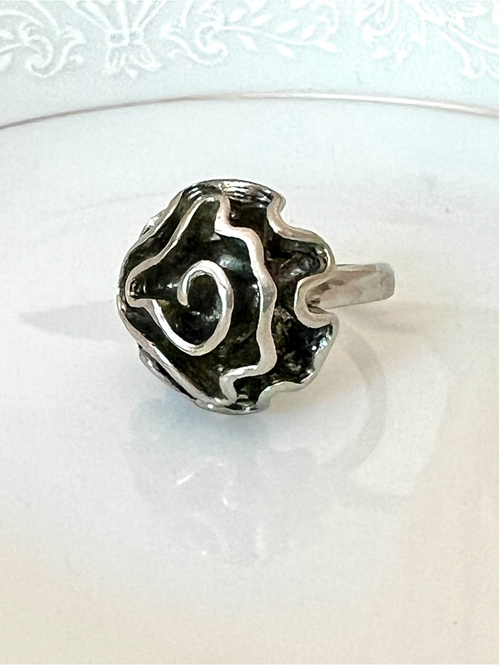 Vintage Sterling Silver Ruffled Rose Statement Ring Size 6